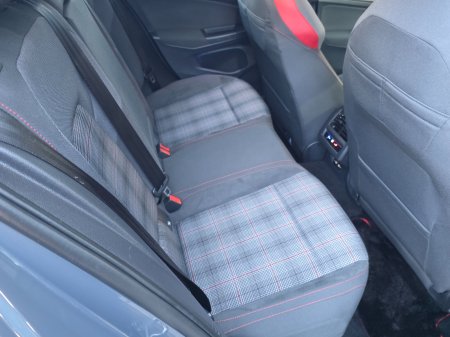 2021 Volkswagen Golf - photo 19
