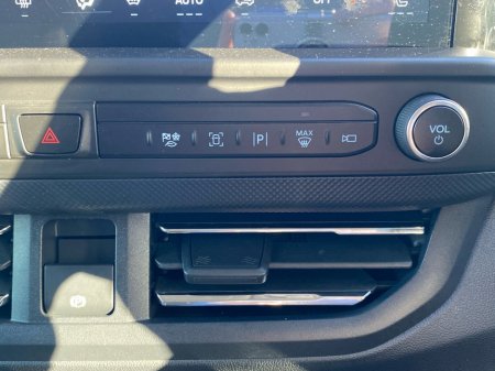 2026 Ford Transit Custom - photo 16
