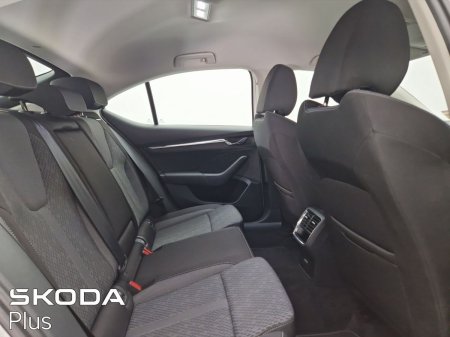 2023 Skoda Octavia - photo 24