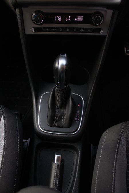 2017 Volkswagen Polo - photo 14