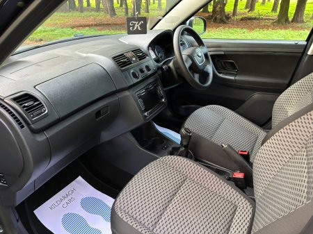 2011 Skoda Fabia - photo 13