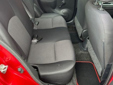 2013 Nissan Micra - photo 11