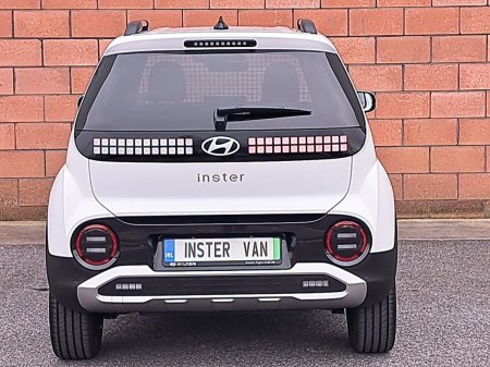 2026 Hyundai INSTER - photo 6
