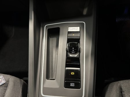 2021 Volkswagen Golf - photo 38