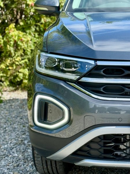 2023 Volkswagen T-Roc - photo 5