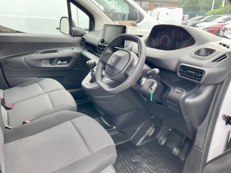 2023 Peugeot Partner - photo 9