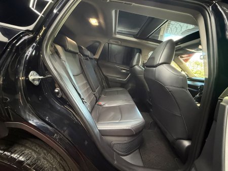 2025 Toyota RAV4 - photo 28