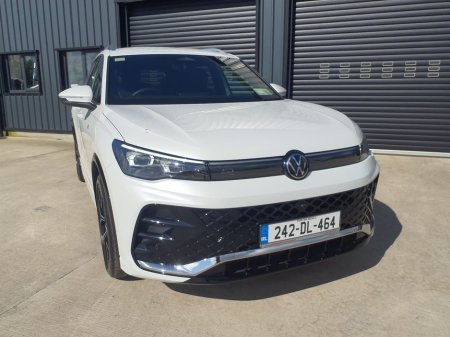 2024 Volkswagen Tiguan - photo 2