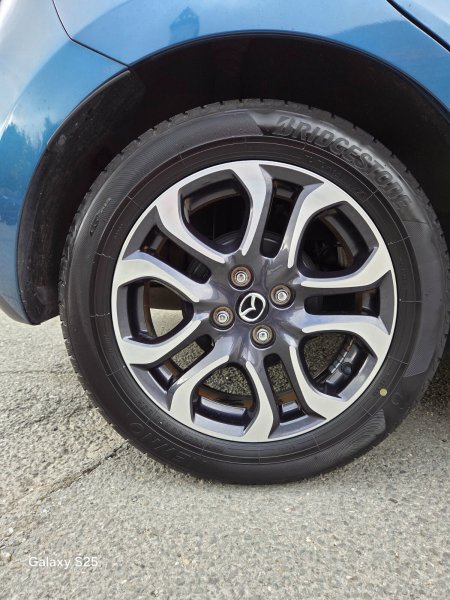 2018 Mazda Demio - photo 12