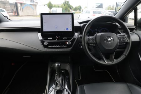 2023 Toyota Corolla - photo 24