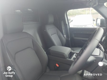 2026 Land Rover Defender - photo 25