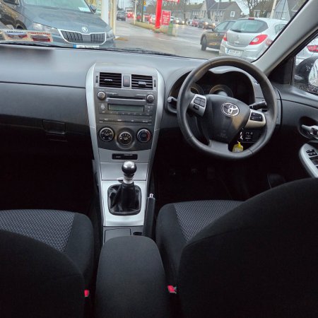 2011 Toyota Corolla - photo 9