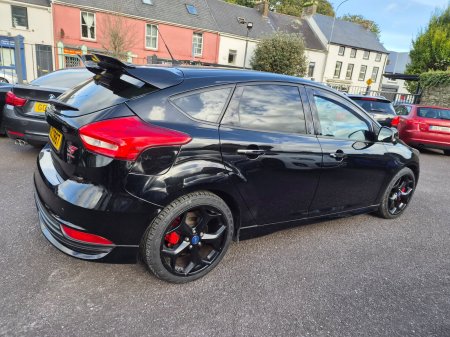 2016 Ford Focus - photo 3
