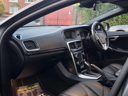 2018 Volvo V40 - photo 22
