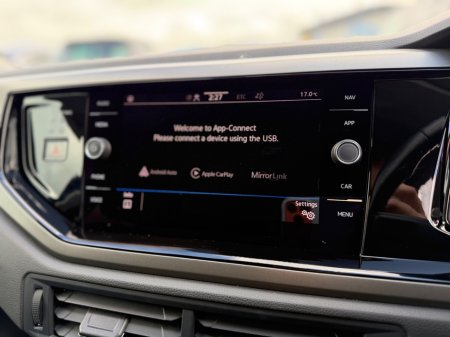 2021 Volkswagen Polo - photo 25