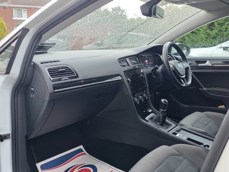 2018 Volkswagen Golf - photo 20