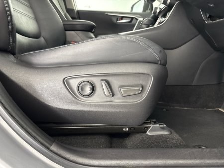 2023 Toyota RAV4 - photo 18