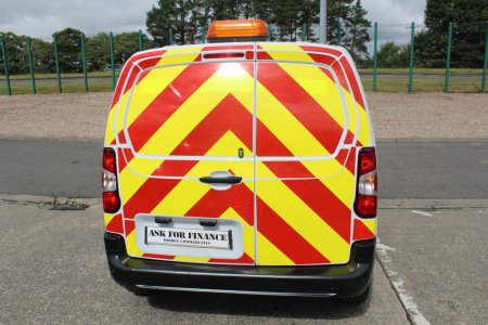 2025 Vauxhall Combo - photo 6