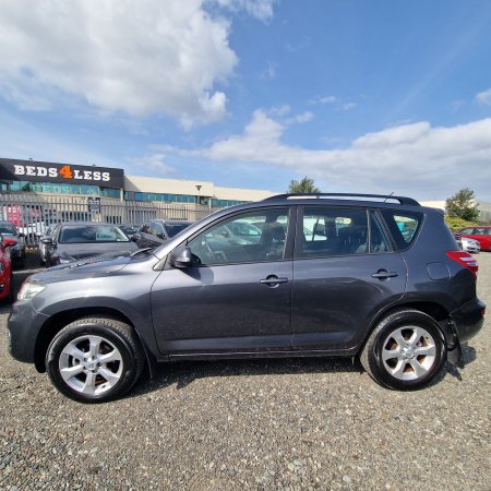 2011 Toyota RAV4 - photo 7