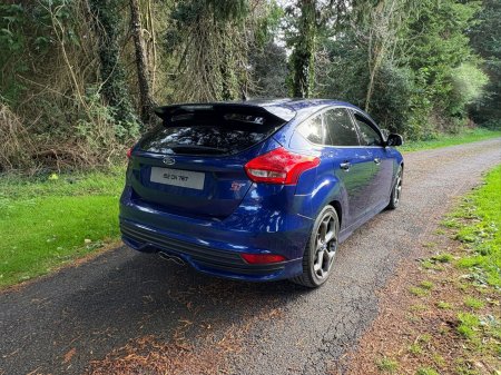 2015 Ford Focus - photo 4
