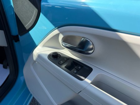 2017 Volkswagen up! - photo 9