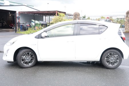 2016 Toyota Aqua - photo 7