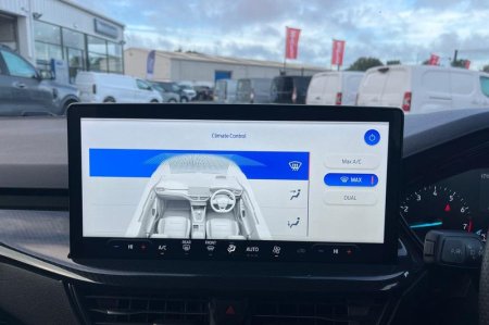 2023 Ford Focus - photo 32