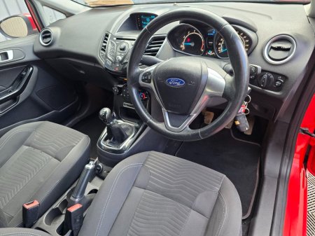 2014 Ford Fiesta - photo 11