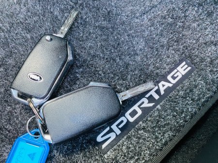 2021 Kia Sportage - photo 18