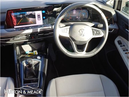 2024 Volkswagen Golf - photo 3