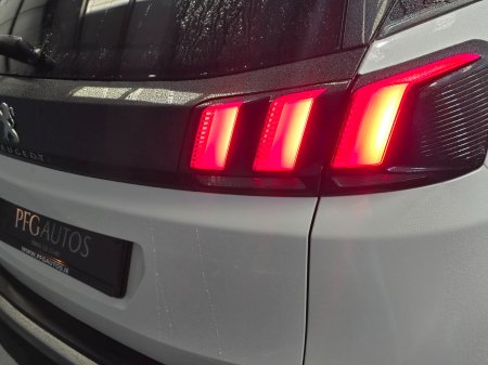 2017 Peugeot 3008 - photo 11