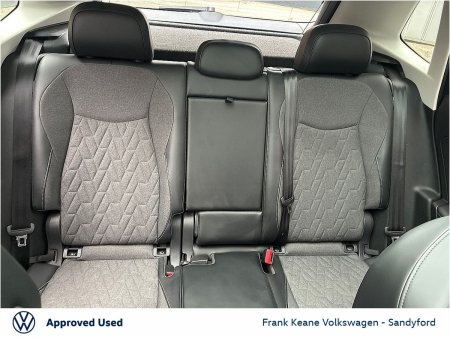 2025 Volkswagen Tiguan - photo 34