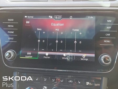 2023 Skoda Superb - photo 18