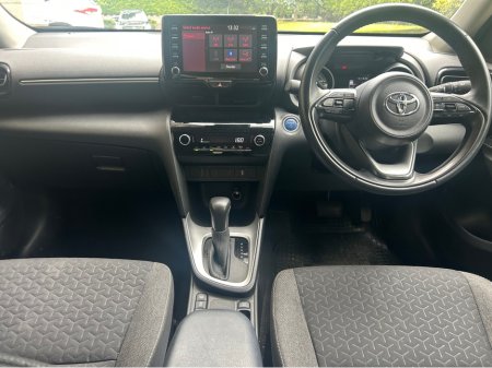 2024 Toyota Yaris Cross - photo 8