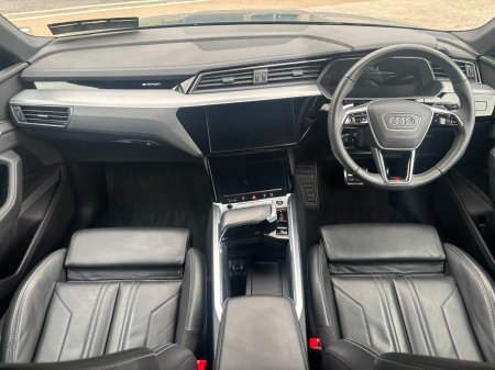 2024 Audi Q8 e-tron - photo 3