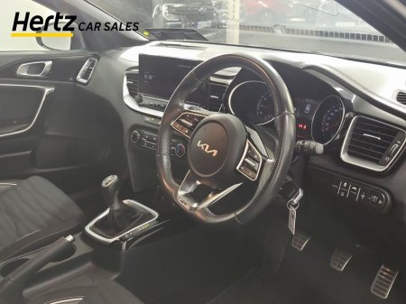 2025 Kia Ceed - photo 12