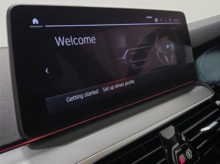 2023 BMW 5-Series - photo 8