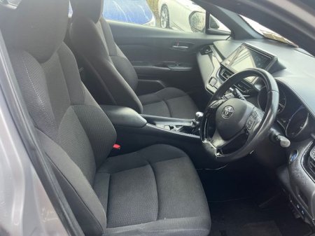 2019 Toyota C-HR - photo 5