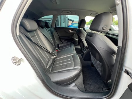 2019 Audi A4 - photo 13
