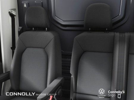 2026 Volkswagen Crafter - photo 2