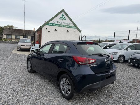 2015 Mazda Demio - photo 10