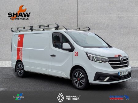 2023 Renault Trafic - photo 2