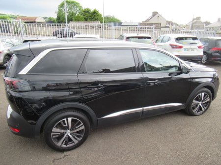 2022 Peugeot 5008 - photo 4