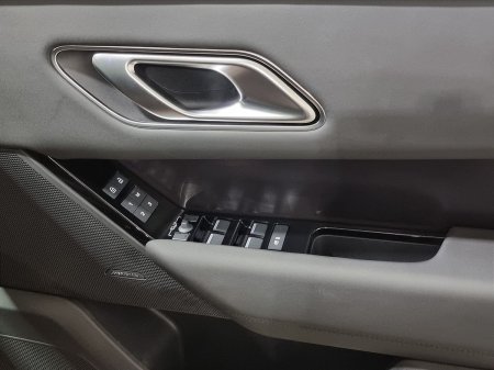 2026 Land Rover Range Rover Velar - photo 20