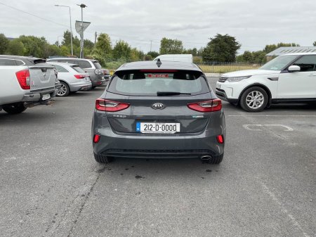 2021 Kia Ceed - photo 5