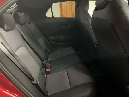 2025 Toyota C-HR - photo 12