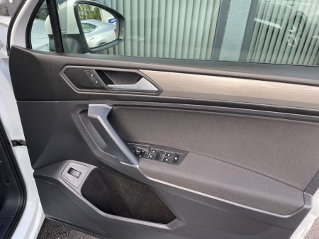 2019 Volkswagen Tiguan - photo 19