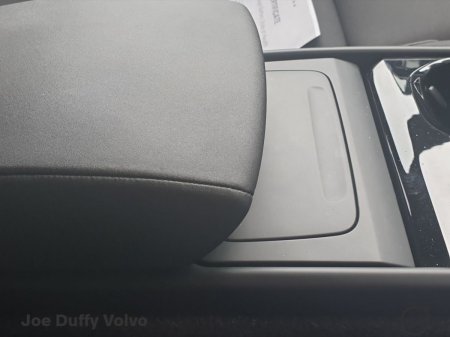2024 Volvo XC40 - photo 23