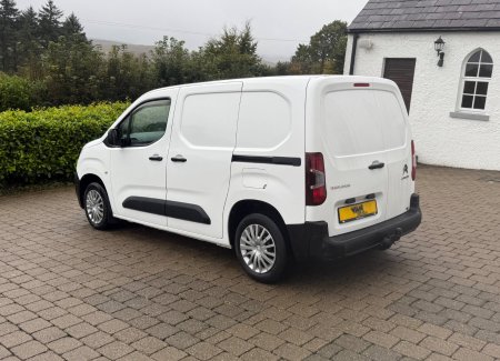 2021 Citroen Berlingo - photo 4