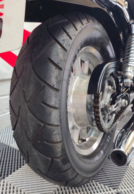 2010 Triumph Bonneville - photo 4